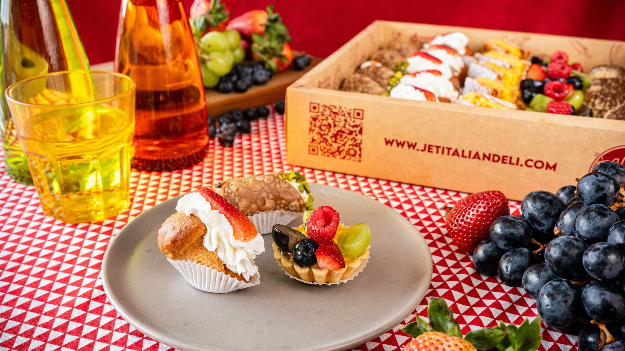 PARTY-CATERING & GIFT