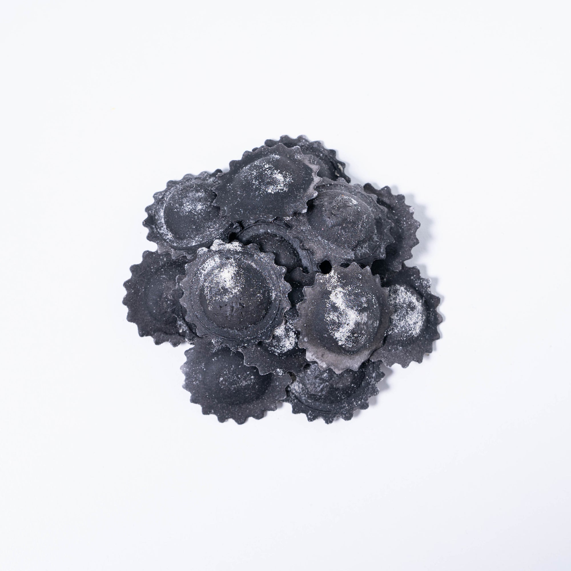 MARGHERITA BLACK INK RICOTTA & CRABS