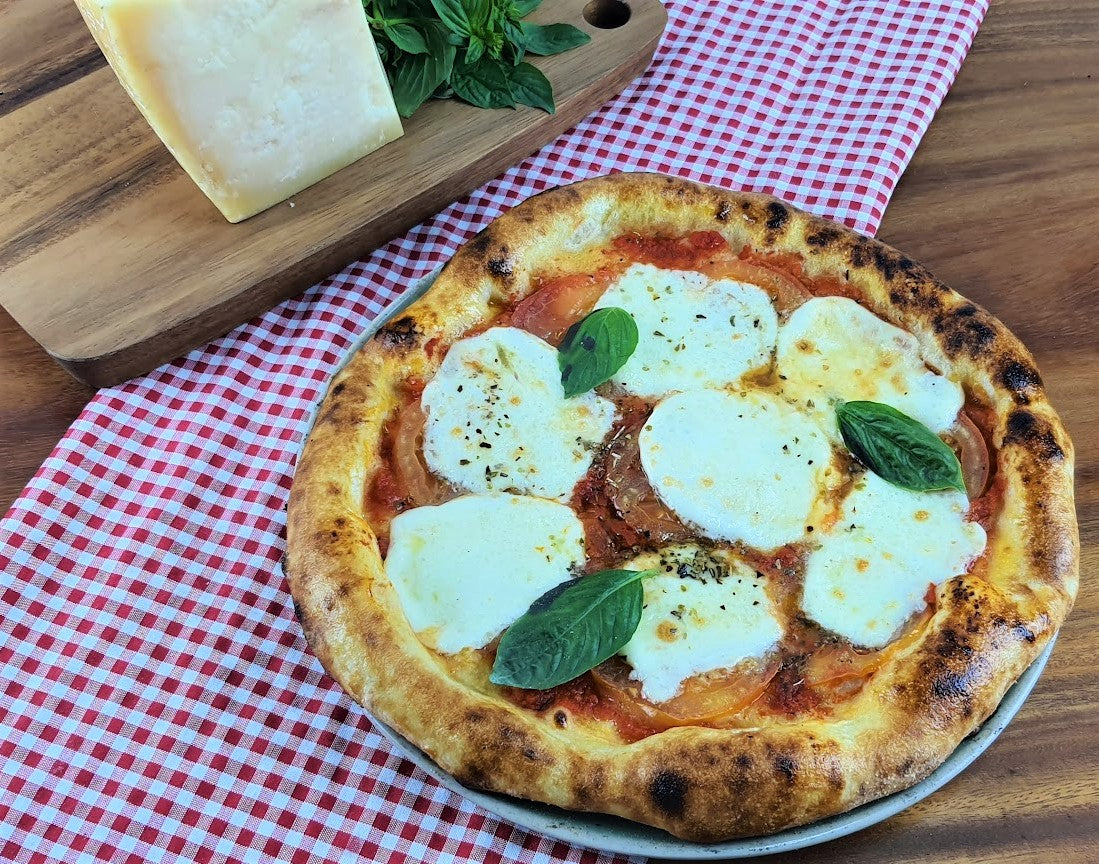 PIZZA BUFALINA 11'' set 6 pizzas - 397 THB