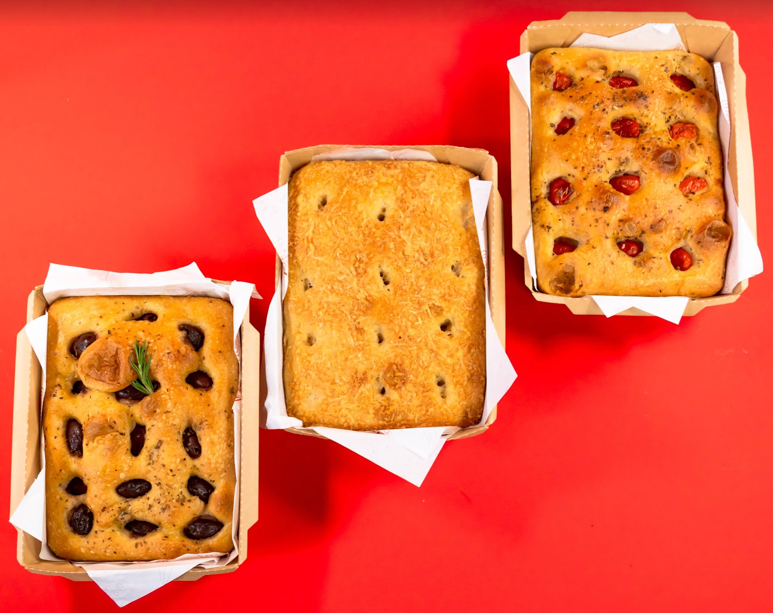 FOCACCIA CHERRY TOMATO &amp; ORIGANO - 350/400g - Jet Italian Deli - JID-GA-HO - ROCKFOODS BANGKOK - Italian food - Italian grocery - Food delivery - Thailand - Wine - Truffle - Pasta - Cheese